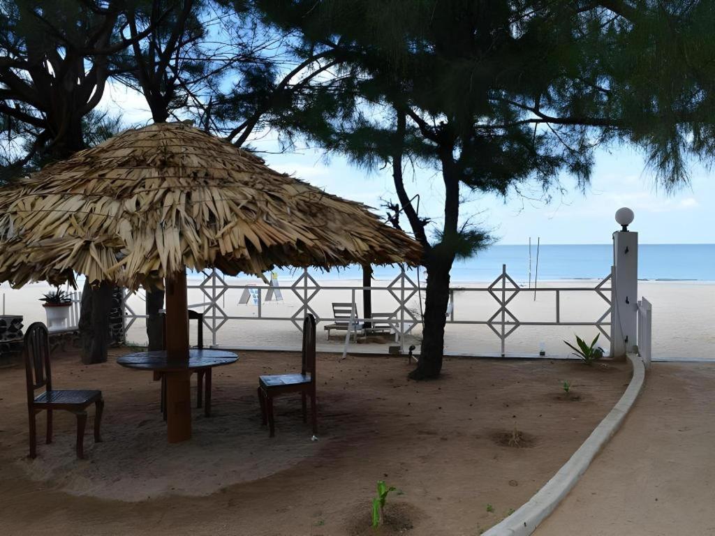 Silver Beach Hotel Trincomalee Exteriér fotografie