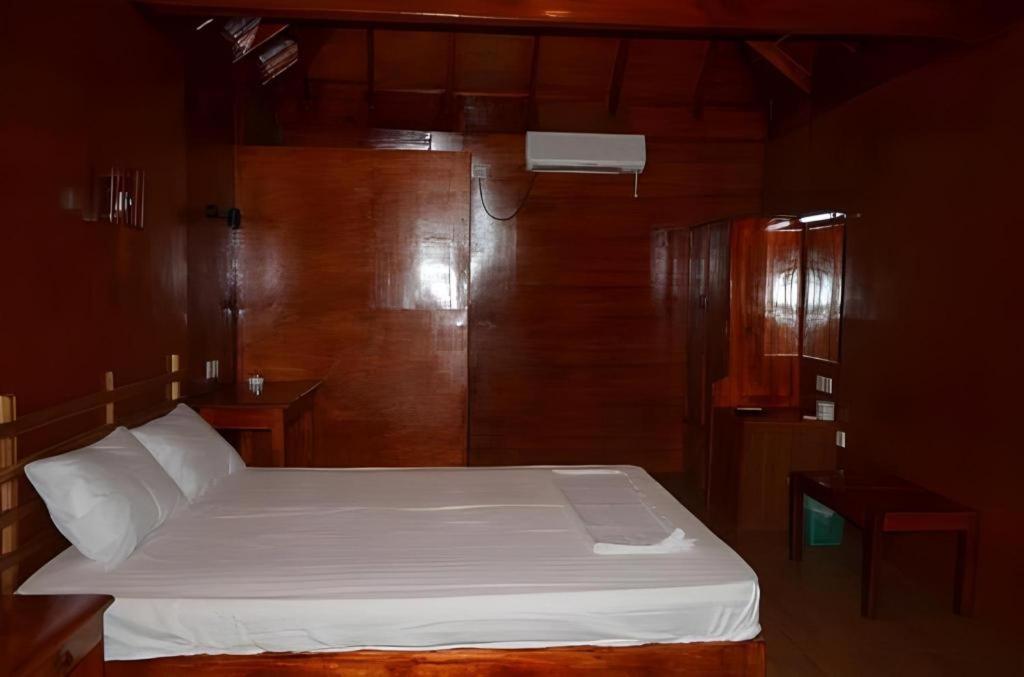 Silver Beach Hotel Trincomalee Exteriér fotografie