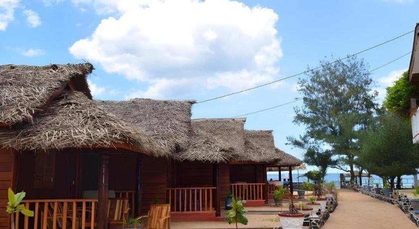 Silver Beach Hotel Trincomalee Exteriér fotografie